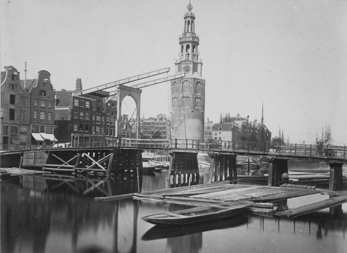 Amsterdam, Oude schans en Montelbaanstoren, Adolphe Braun, Colorized by Emiel Verwijst, History In Color.nl  